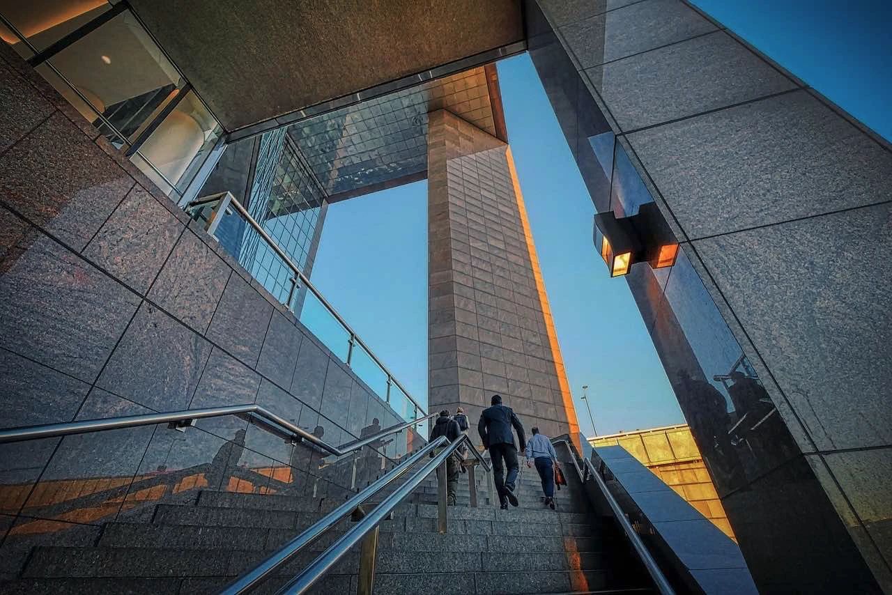 Les TPE et PME doivent-elles faire face à des obligations légales différentes des grandes entreprises ?